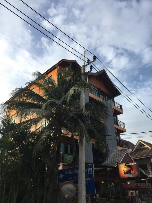 Corsica Guesthouse หาดกะตะ ภายนอก รูปภาพ